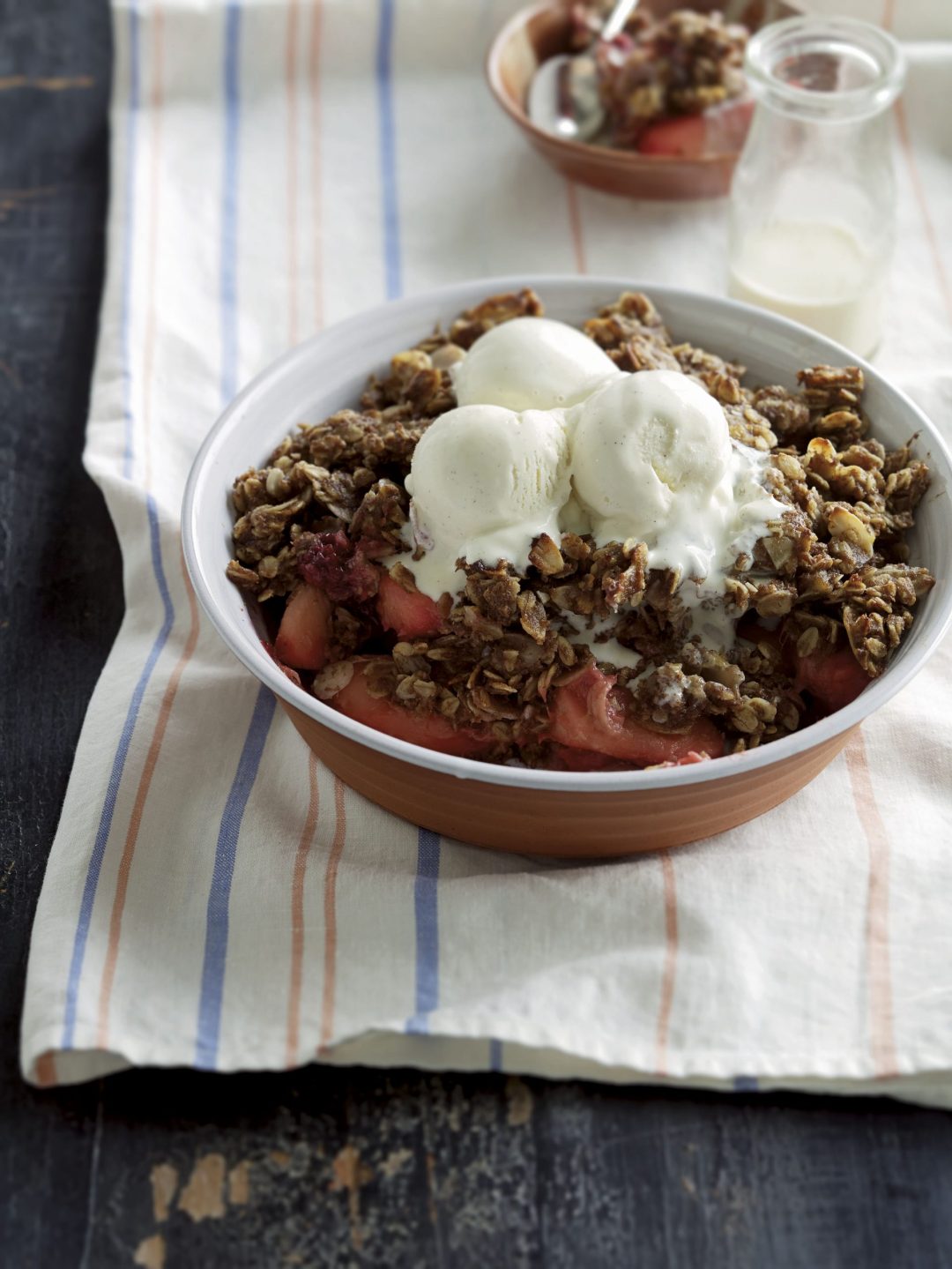 Rhubarb, apple and berry slow crumble