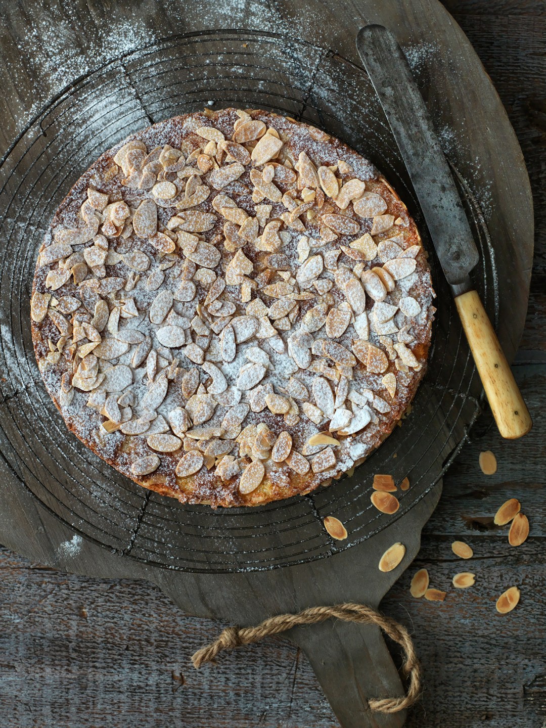 Orange and almond cake