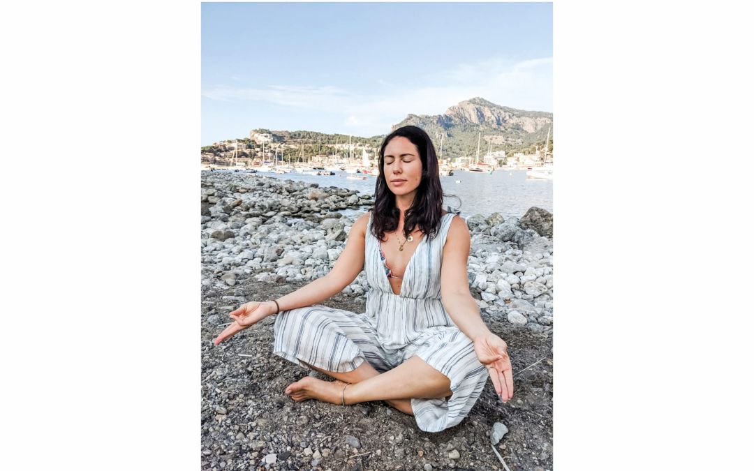 Yoga pose lab: Buddhi mudra