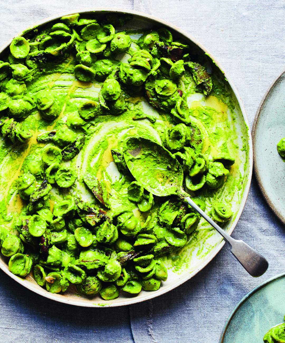 Lazy day pasta with a zingy garlic kale sauce