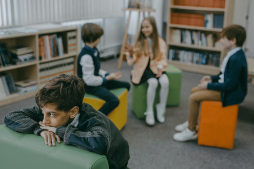 How to help your child with loneliness
