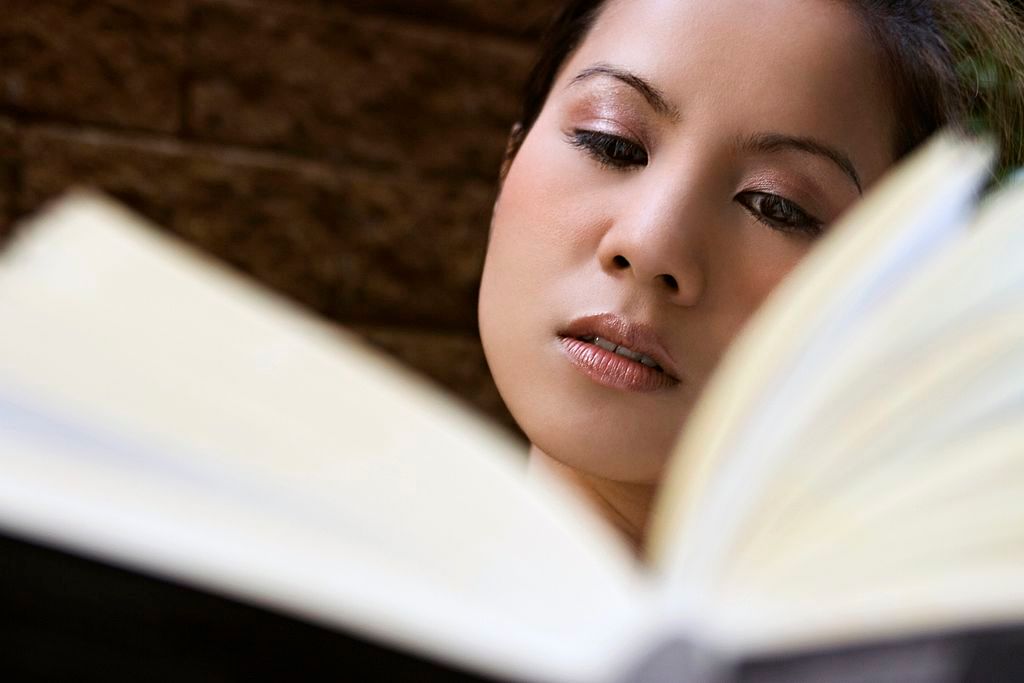 Woman reading